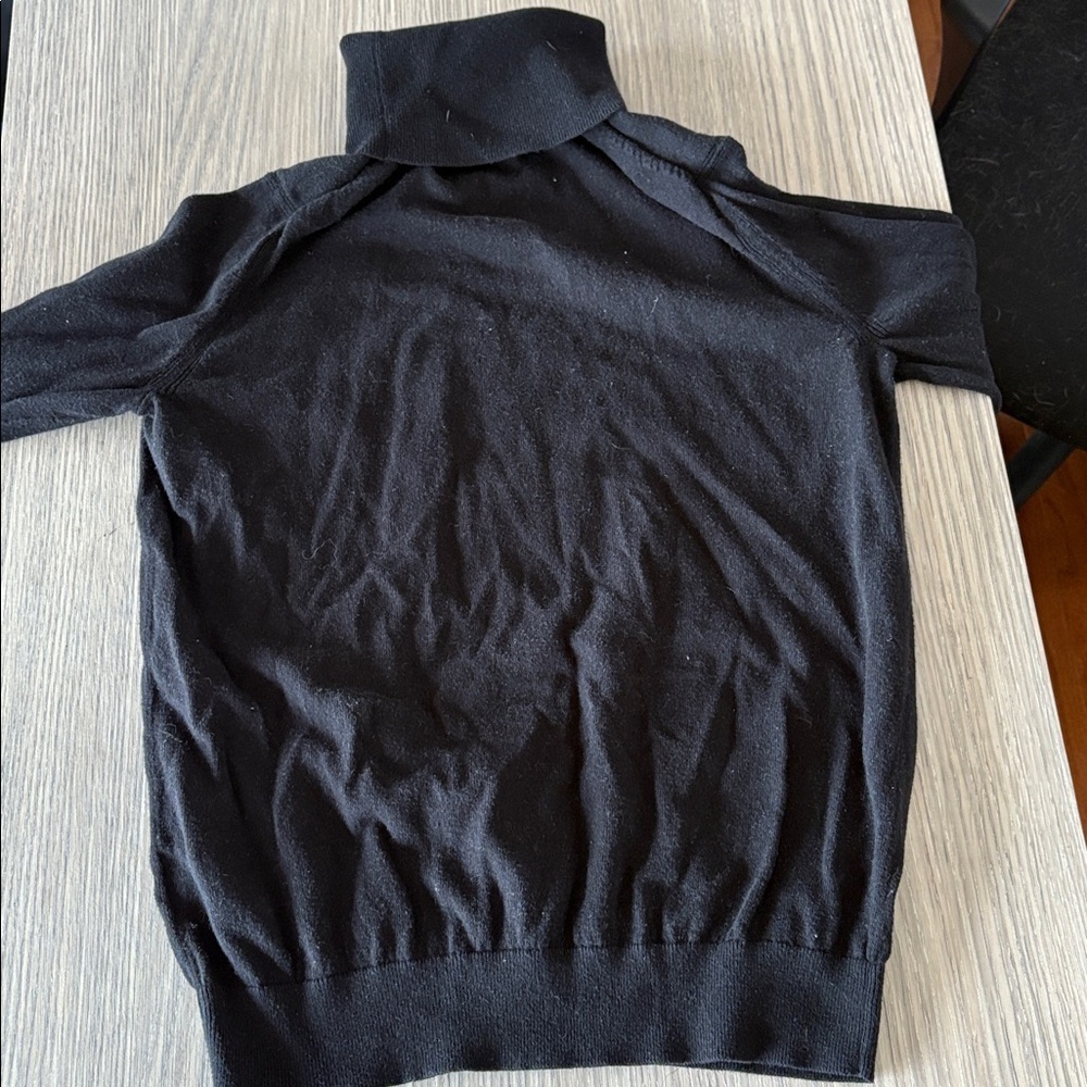 Women’s gap turtleneck size M